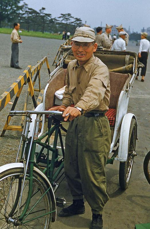 1952 Japan 004 Pedical Dvr Tokyo Near the Moat.jpg